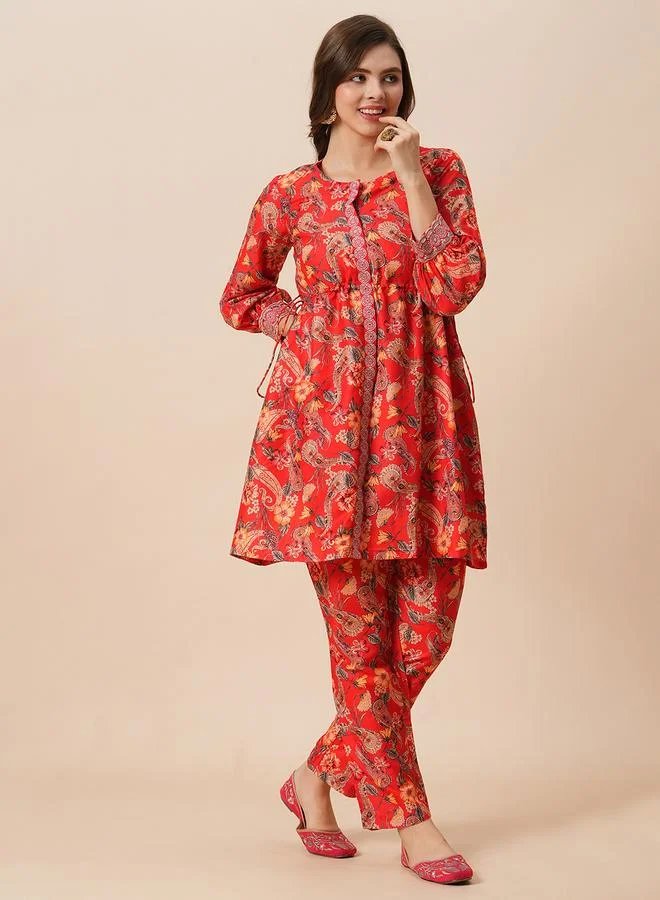 جلو باص طقم منسق من تونيك وبنطال بطبعة زهور للنساء